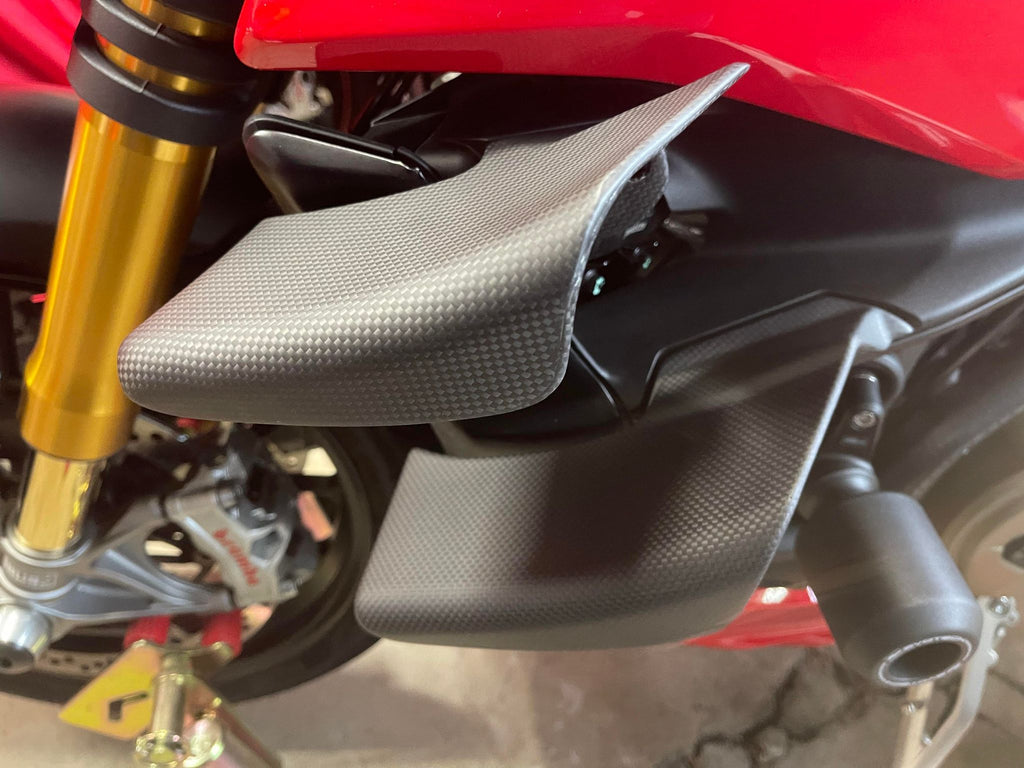 Ducati v2 carbon discount